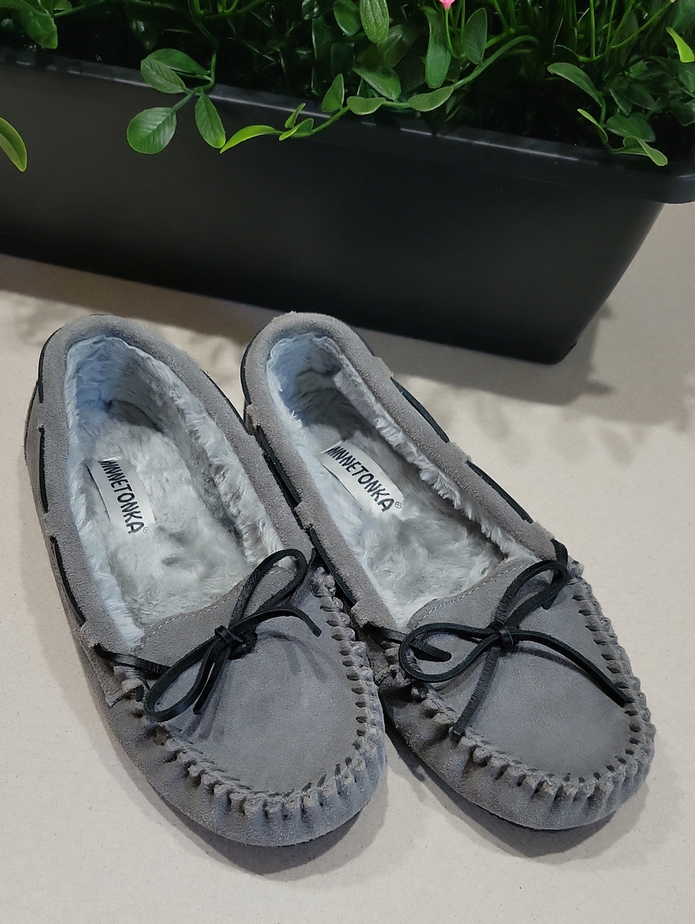 Minnetonka Gray Suede Moccasin Slippers with Bow